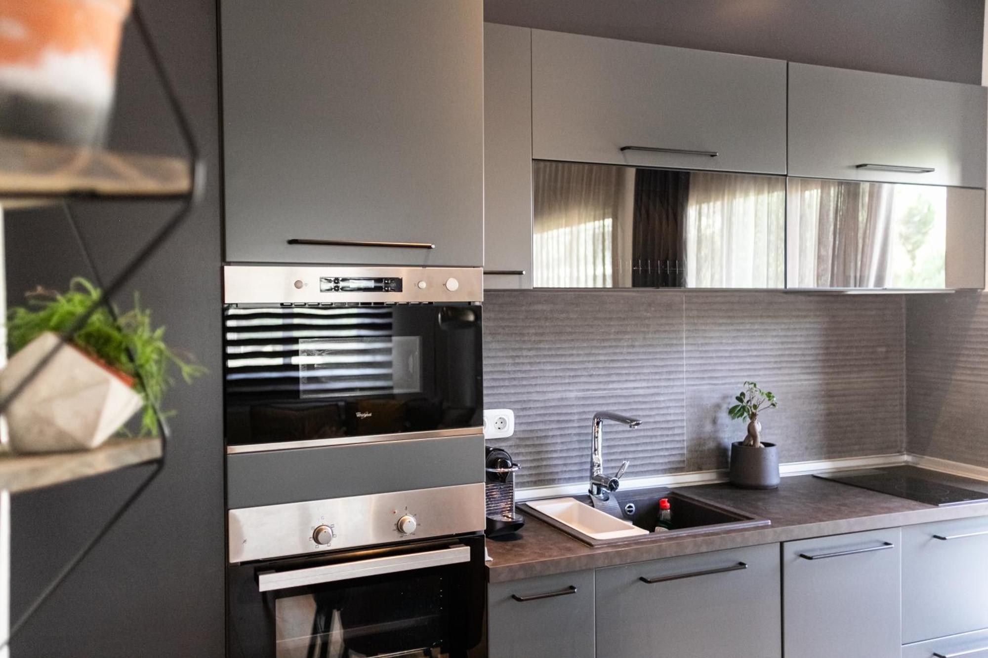 Aegli Central Luxury Apartment Alexandroúpoli Eksteriør bilde